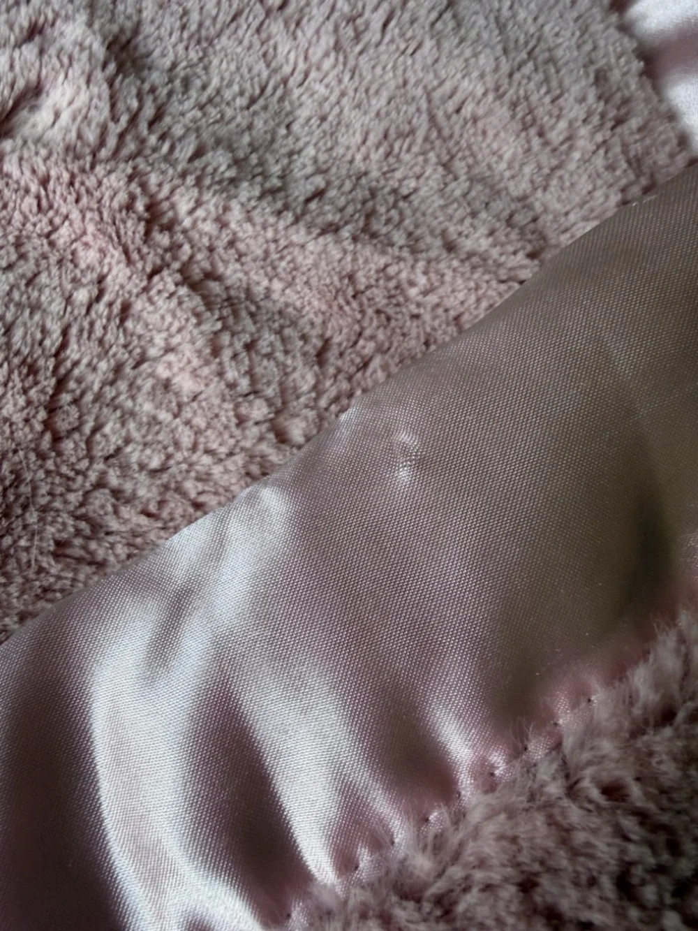 Celebrity, baby Plush Pink Satin-Trim Lovey Blanket